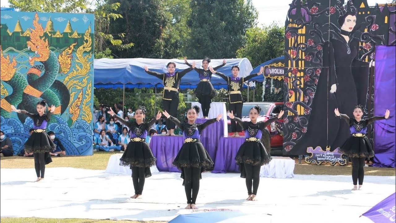 คณะผู้นำเชียร์มาเลฟิเซนต์ รองชนะเลิศอันดับ2 - โรงเรียนเทศบาล 6 นครเชียงราย