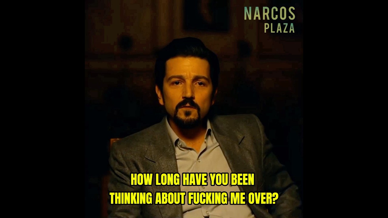 Amado Carrillo Fuentes Stabs F&eacute;lix Gallardo In The Back 🥶 | Narcos: Mexico #shorts