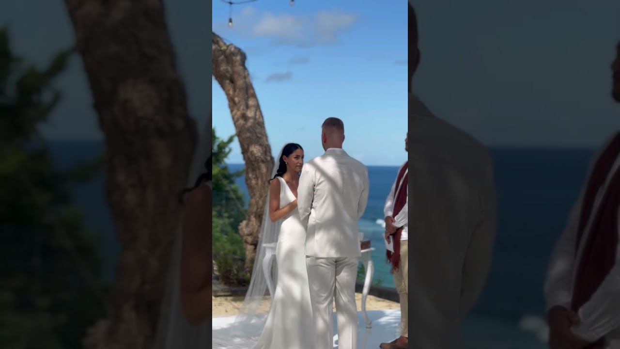 Dream Villa Wedding | Intimate & Elegant Moments