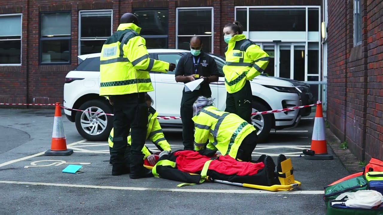Paramedic Science at Buckinghamshire New University