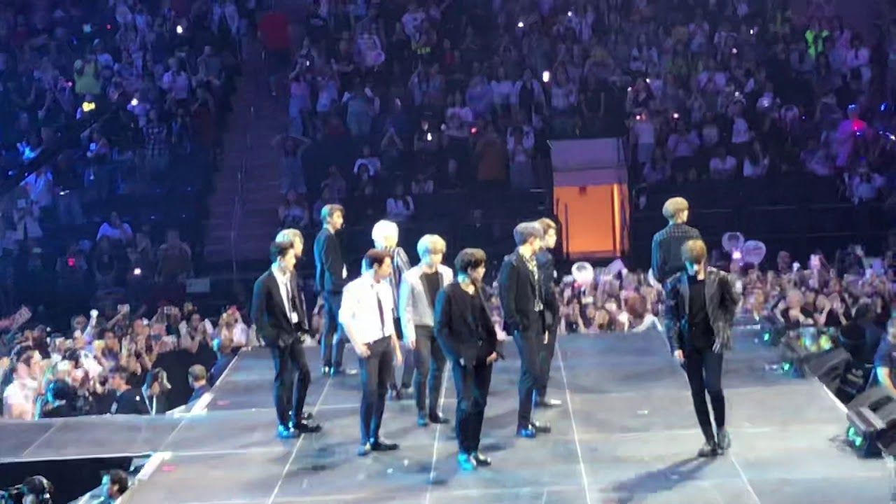 KCON NY 2019 Seventeen - Good To Me (Fan Cam)
