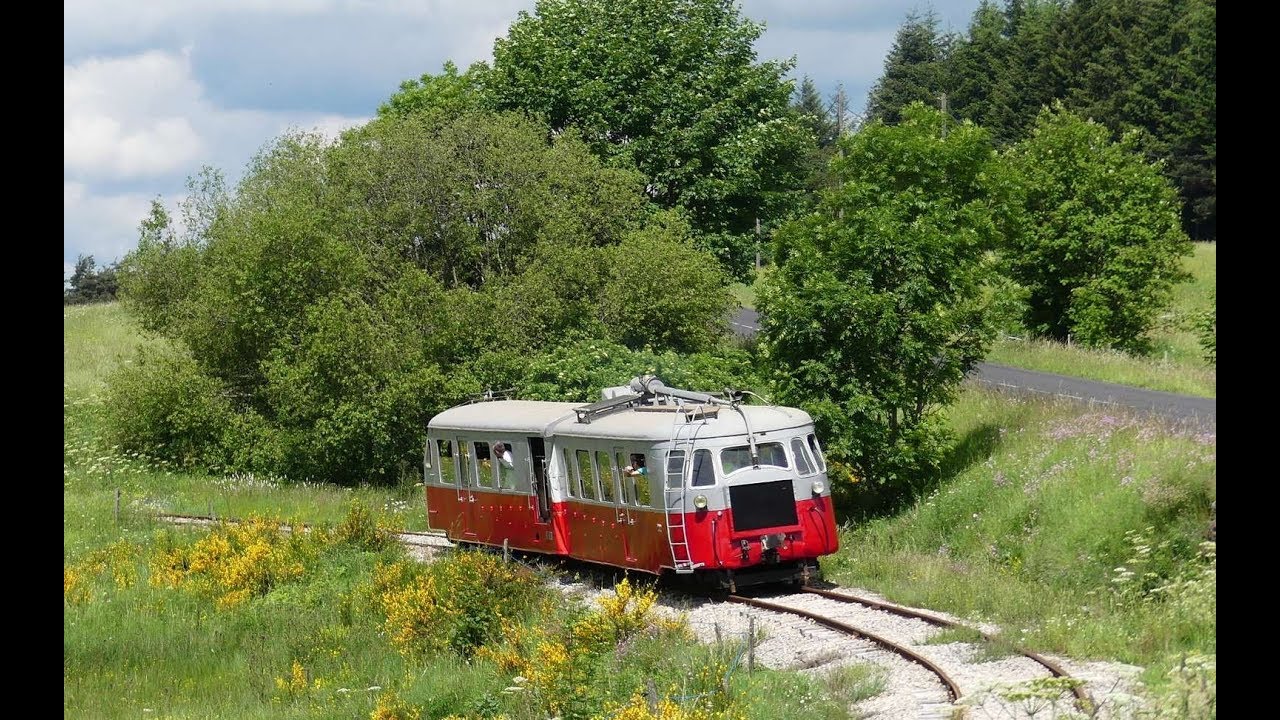 L'autorail Billard 222 de retour sur le Velay-Express Juin 2018