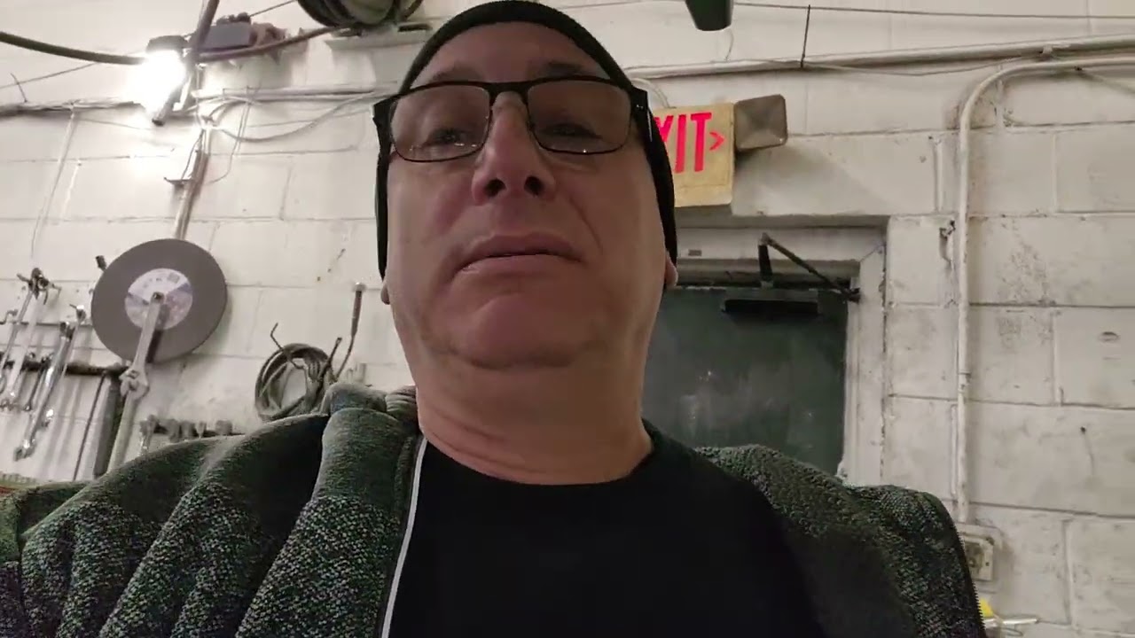 How the shop heat its 10 degres