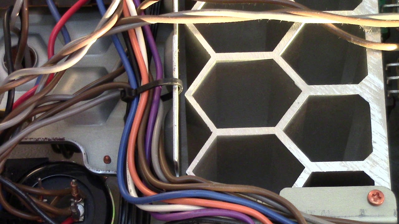 PIONEER A-616 MKII (88S) снизу внутри inside