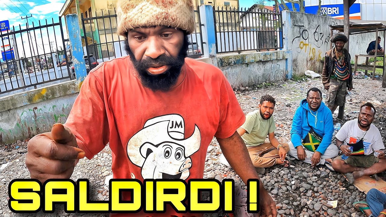 Papualı Sokakta Bana Saldırdı !!! - Batı Papua