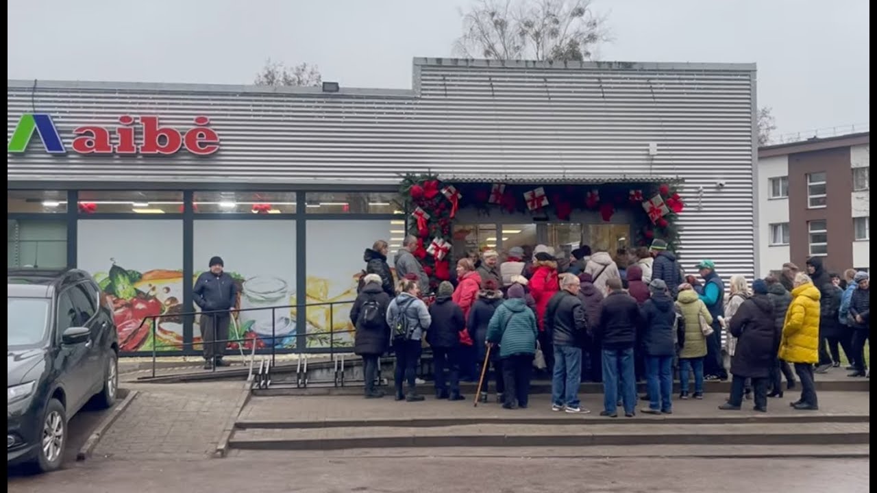 Alytuje atidaryta nauja parduotuvė „Aibė“: norintys apsilankyti – vos tilpo pro duris!