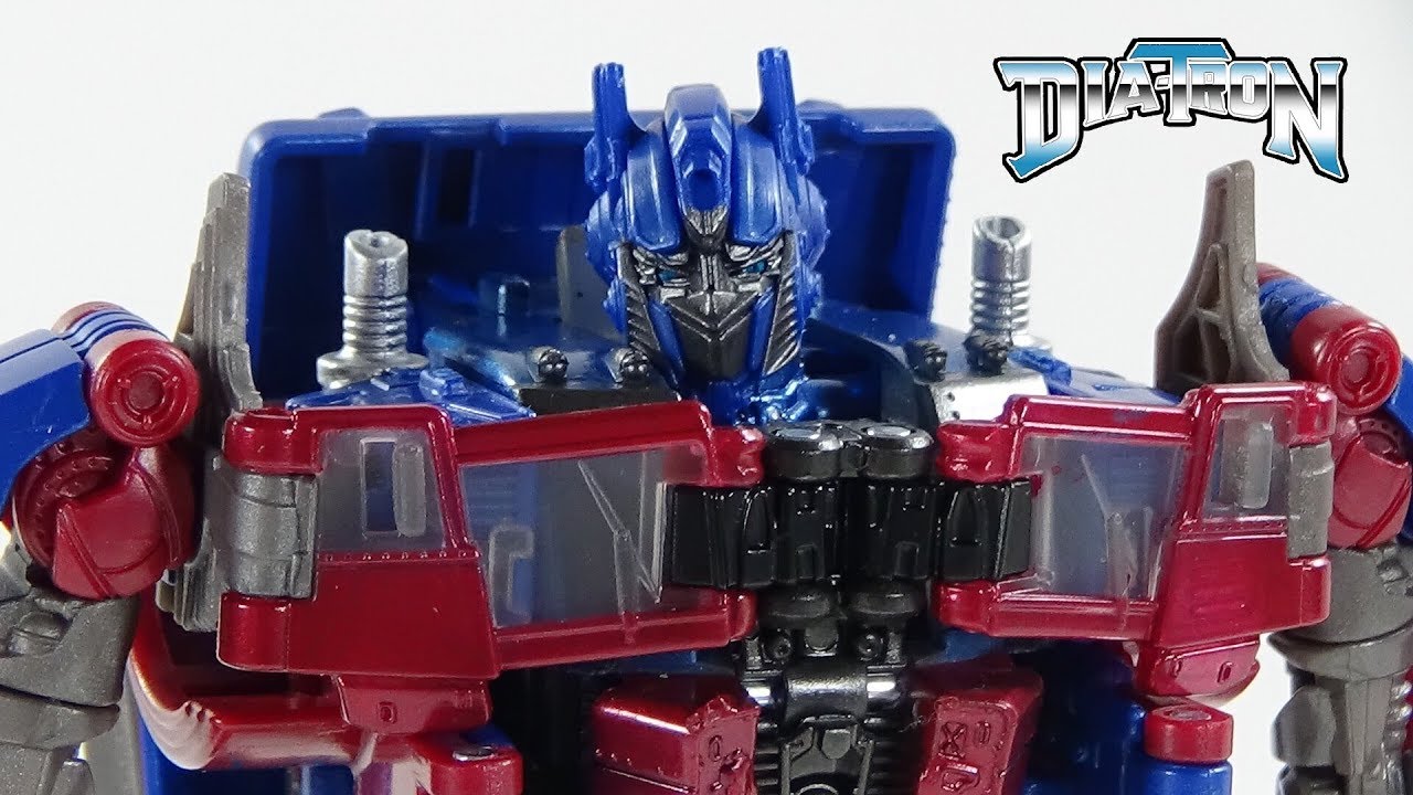 DIA-REVIEW STUDIO SERIES-05 OPTIMUS PRIME