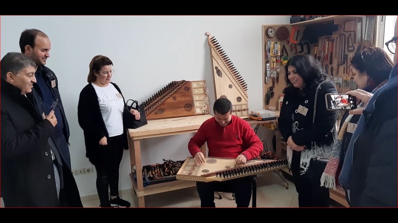 روبرتاج عن أول صانع ألة القانون في المغرب الأستاذ الفنان والصانع المتميز عثمان العلمي