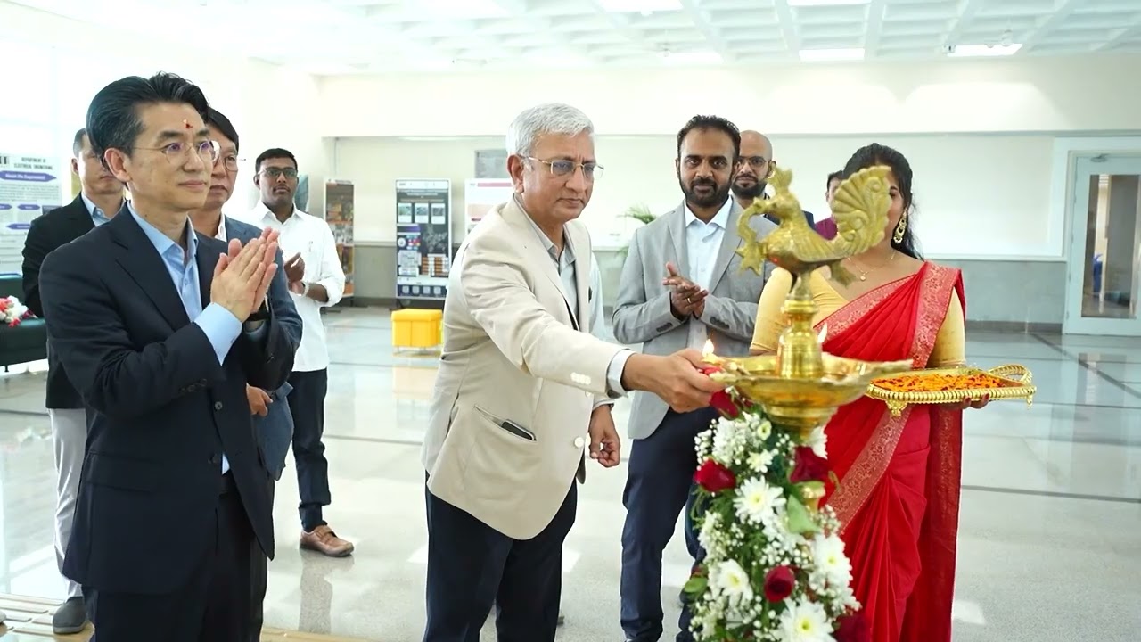 Kia Mou Signing Ceremony Show | Maze Events