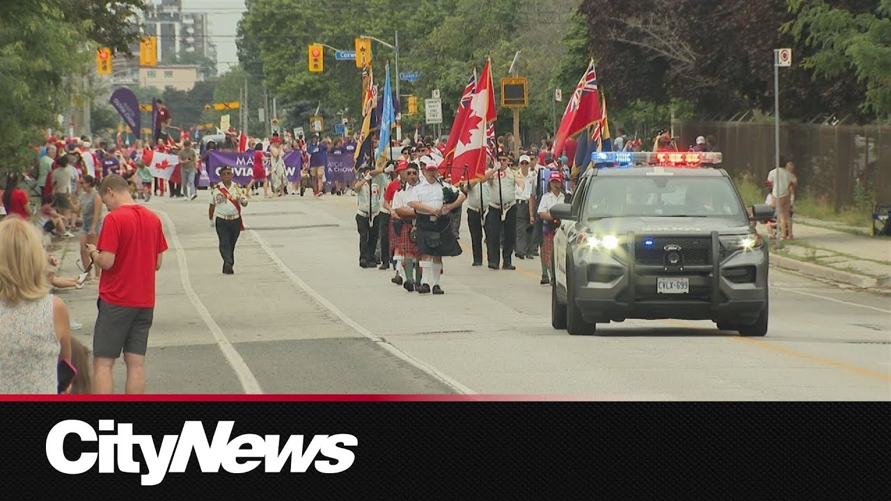 Torontonians celebrate Canada Day as parade, fireworks return