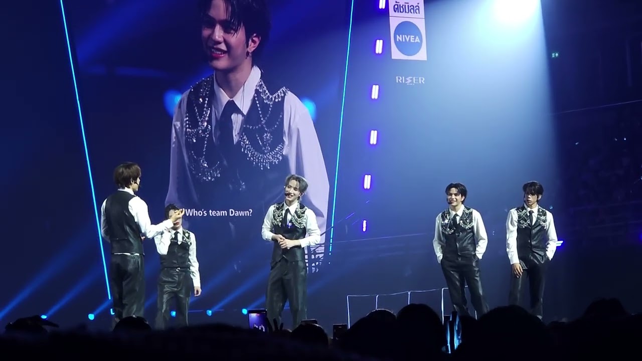 Feel like me + เลิกกับเขาเดี๋ยวเหงาเป็นเพื่อน #LYKNDuskAndDawnConcertD2 #LYKN 