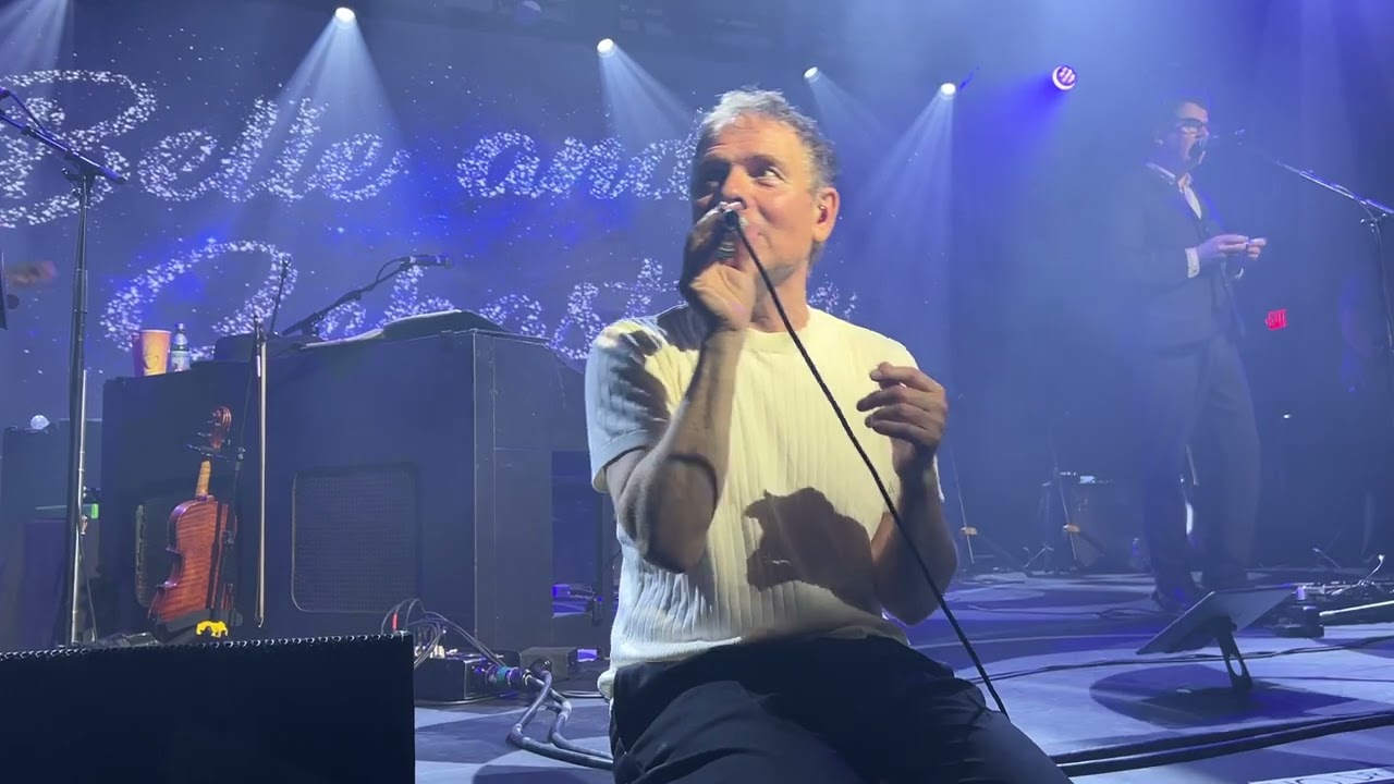 Belle & Sebastian: Piazza, New York Catcher (Live @ The Bellwether, May 13, 2024)