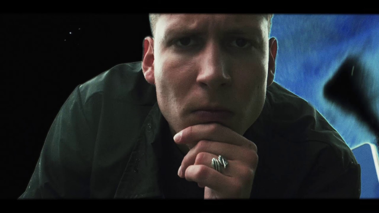 Vazz - Človek (Official video)