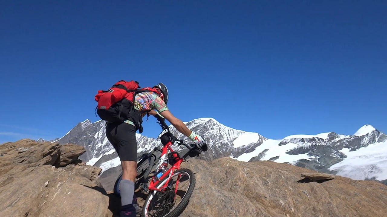 Oberrothorn 3414m.u.m. MTB Zermatt Wallis