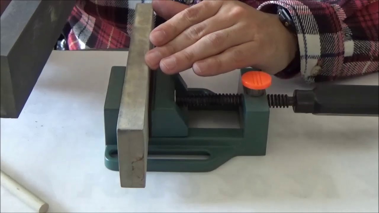 気楽にアウトドア　その142（ククリナイフの研ぎ方）