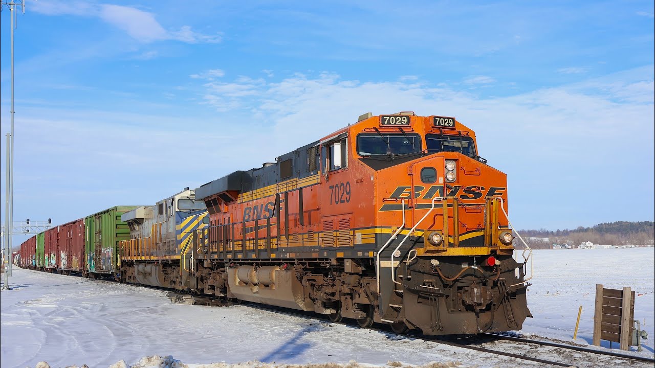 Railfanning Around Byron, WI Ft, P5 SD70M 2 Leader, CN Painted GTW GP38-2 & BNSF Ex Citirail Duo!
