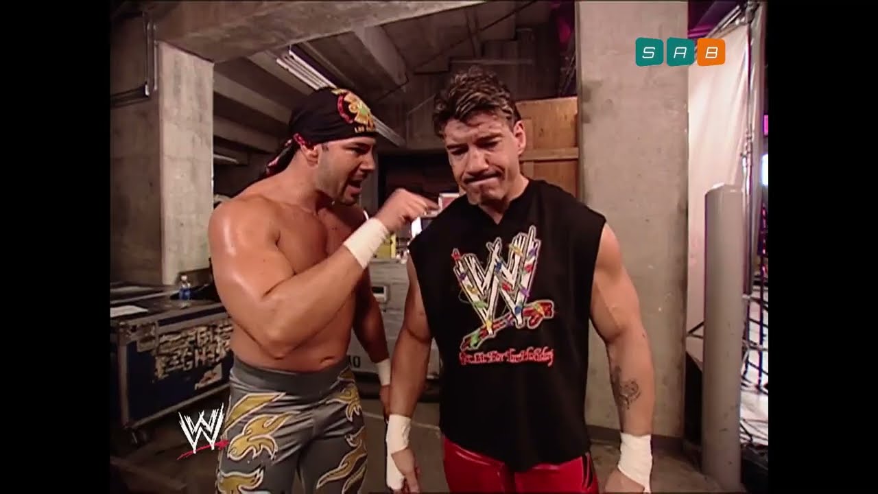 WWE SmackDown! Résumé 04 décembre 2003 (VF) #puissancecatch #wwefrance #wwe #wwefan