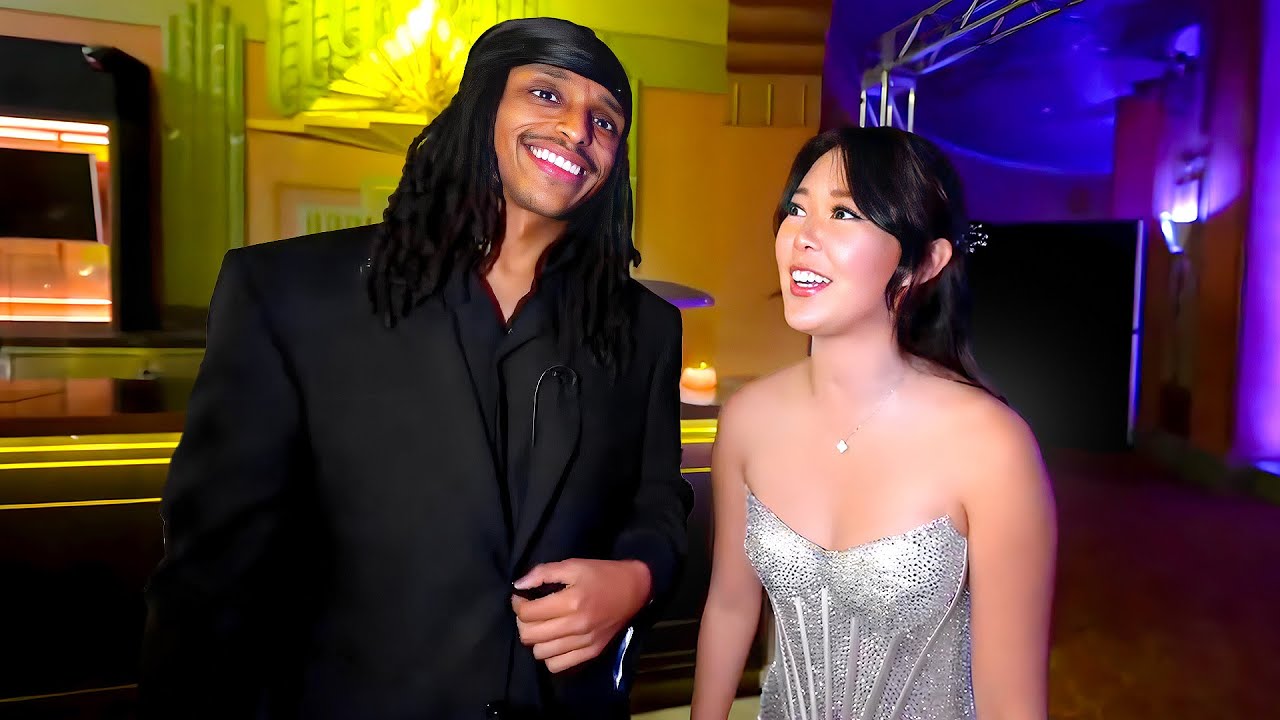 Agent Goes To Streamer Awards 2025 With Extra Emily!