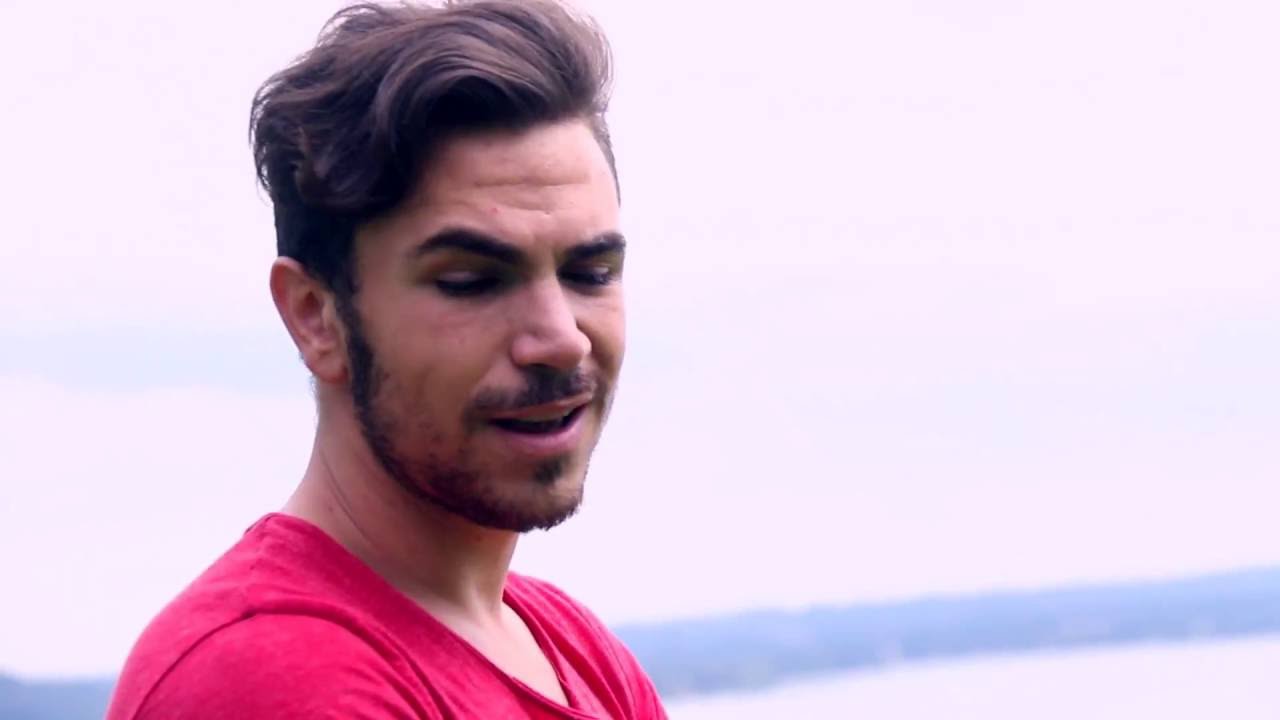 Noi siamo infinito - Alessio Bernabei (cover by SimonLuca Peluso)