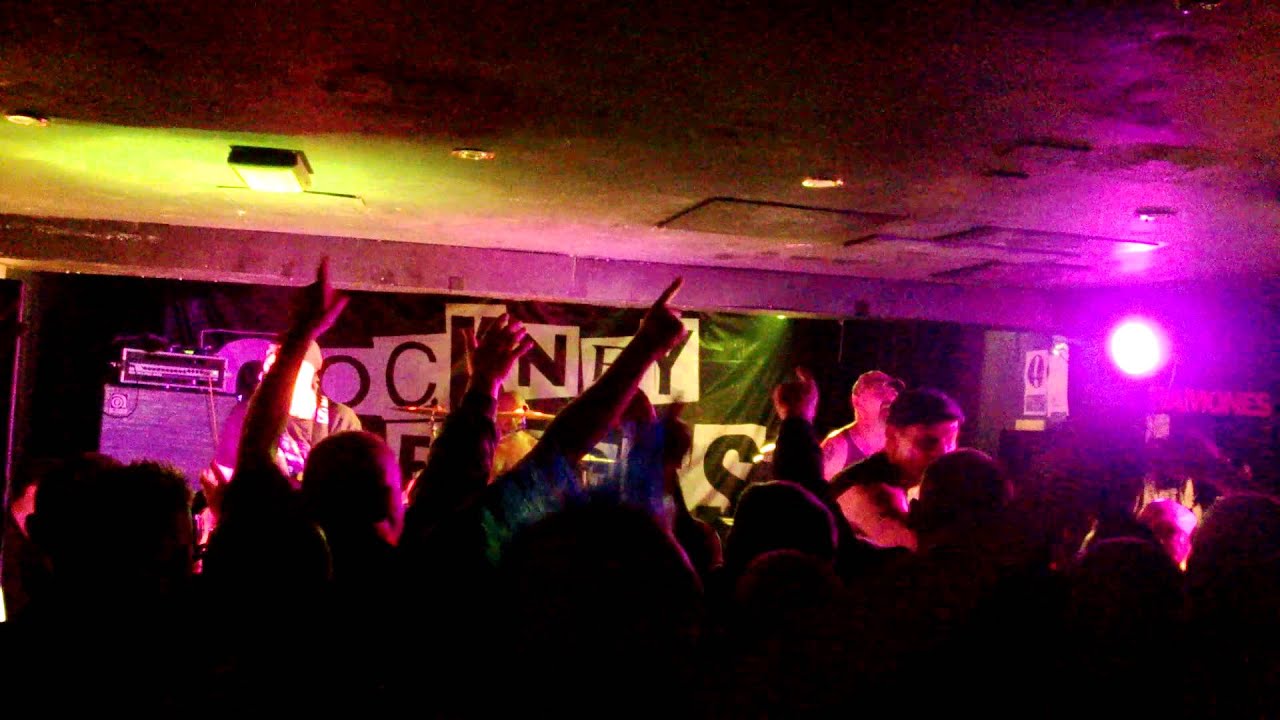 Cockney Rejects - Join The Rejects