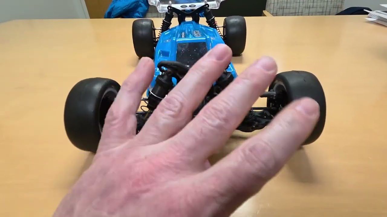 How and when to adjust you camber links.  For beginners guide. 