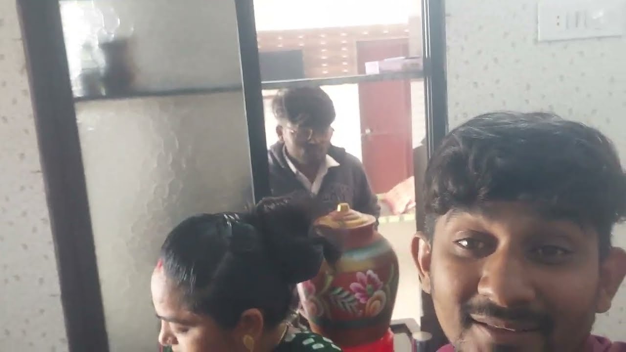 આજે રસોઈમાં શું બનાવી રહ્યા છે જોવો તમે વિડિયો 🙋🥰