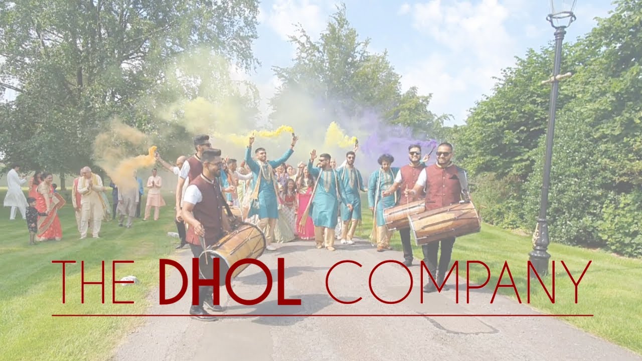 Offley Place, Hitchin  |  BARAAT PROCESSION  |  The DHOL Company
