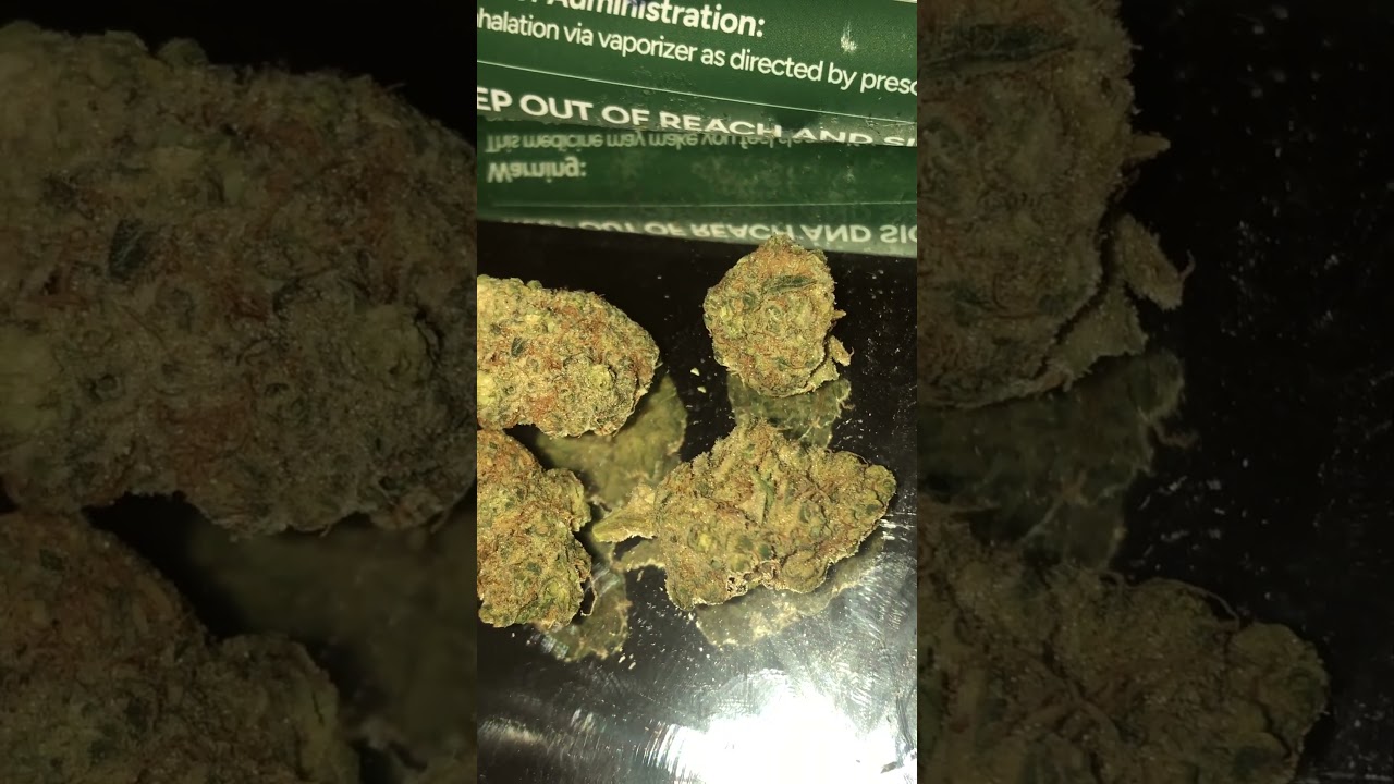 4C Labs Core PGL T26 Platinum Garlic Medical Cannabis Flower