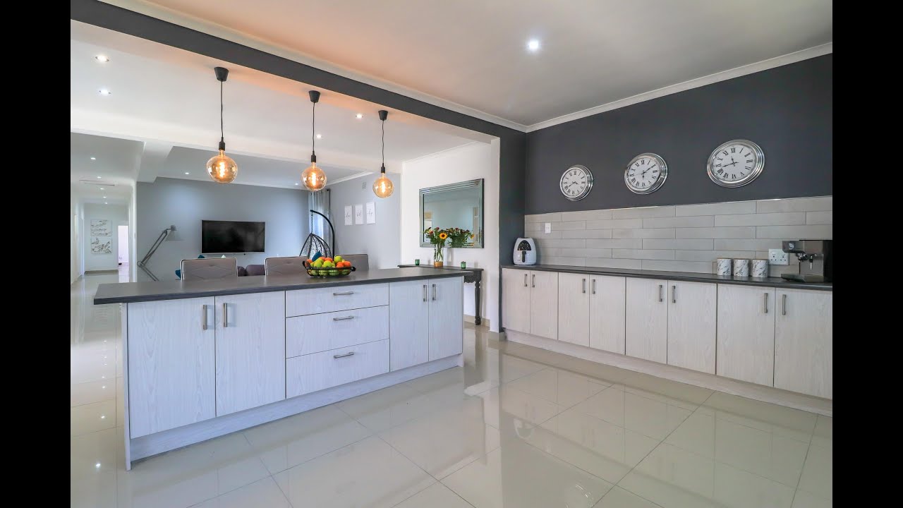 ATCB Real Estate Presents 4 Cook Street Bothasig