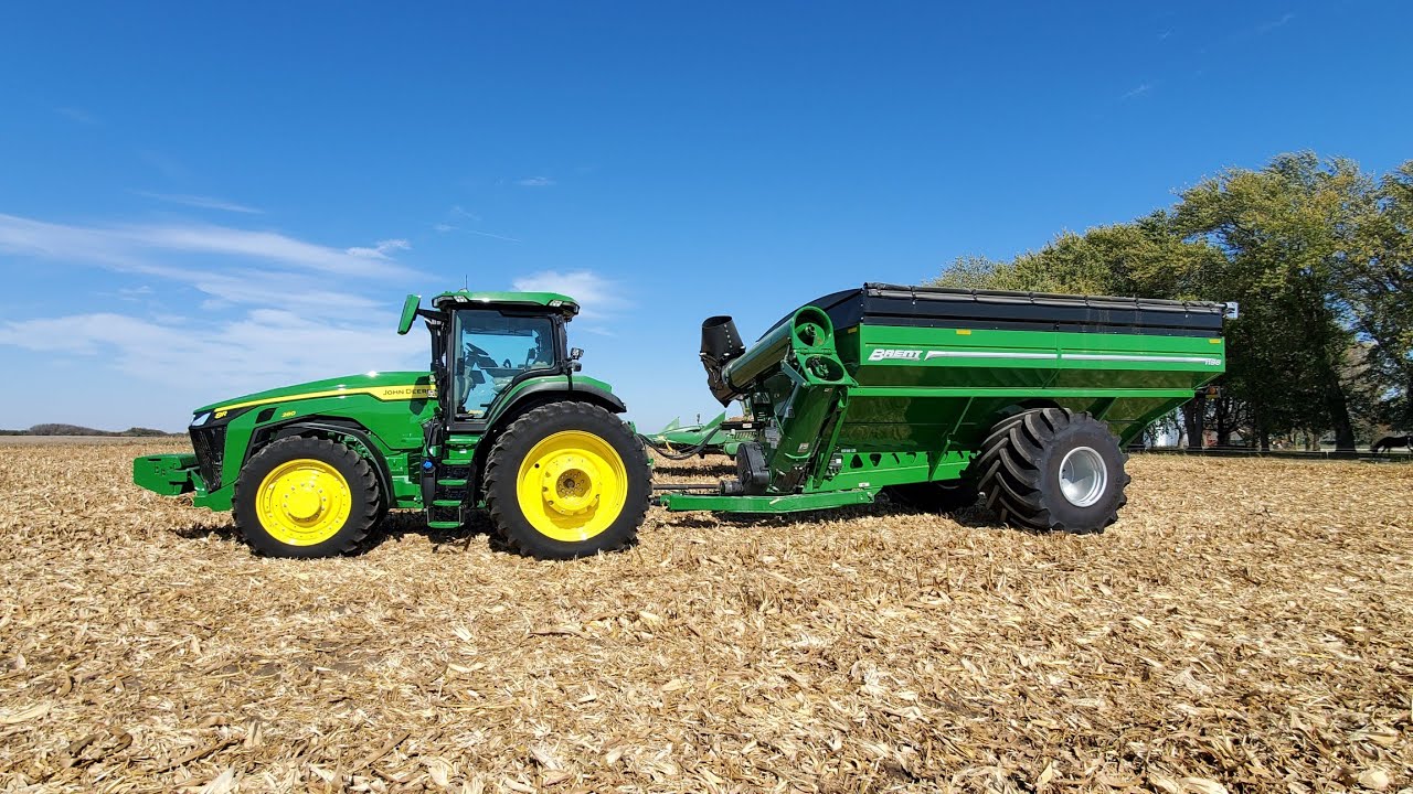 New Brent 1196 grain cart