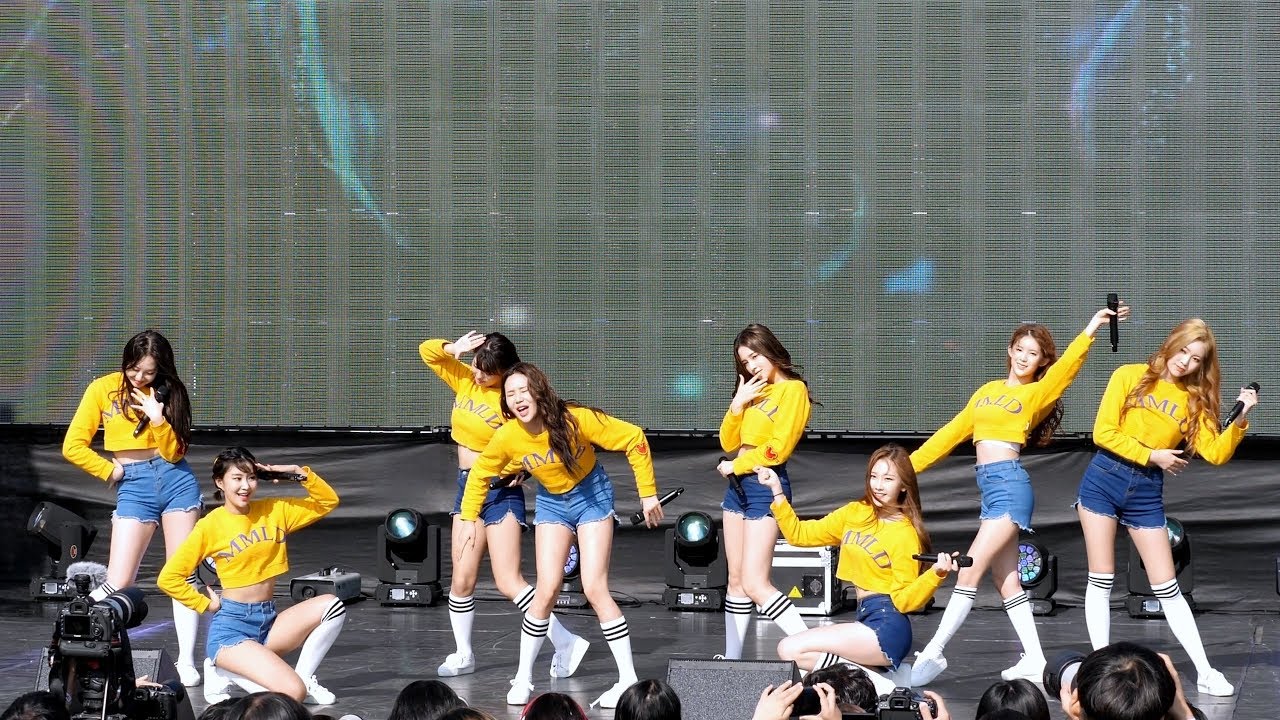 [4K] [181013] 모모랜드 MOMOLAND - 꼼짝마 Freeze (올패밀리뮤직페스티벌) 전체 직캠/Fancam by PIERCE