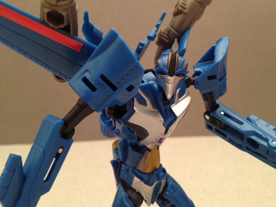 TRANSFORMERS PRIME THUNDERCRACKER TAKARA ARMS MICRON TOY REVIEW