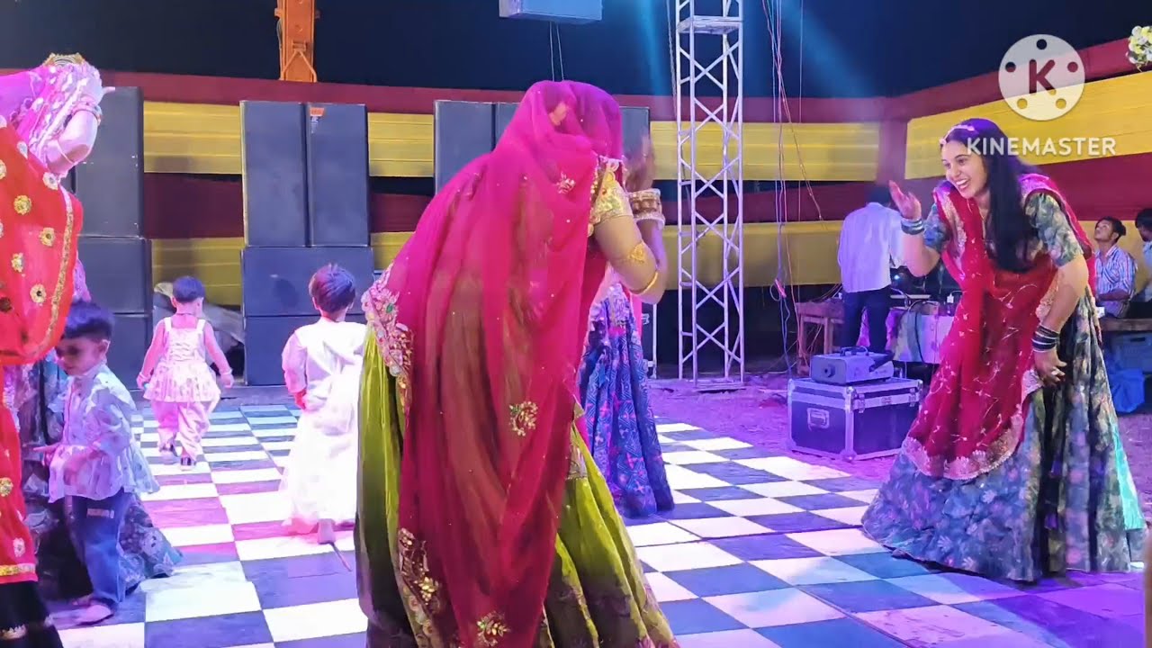 Dhamake dar dance sadi me