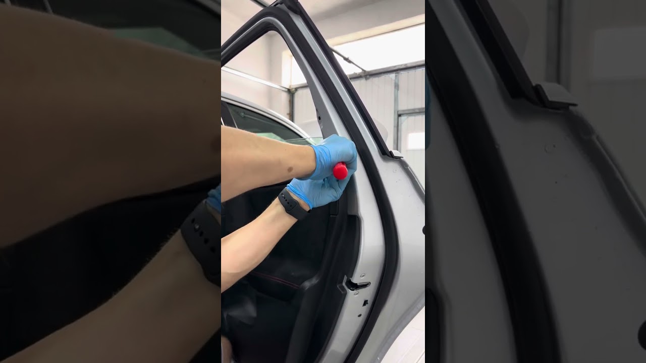 Mercedes B Class W247 rear door panel removal