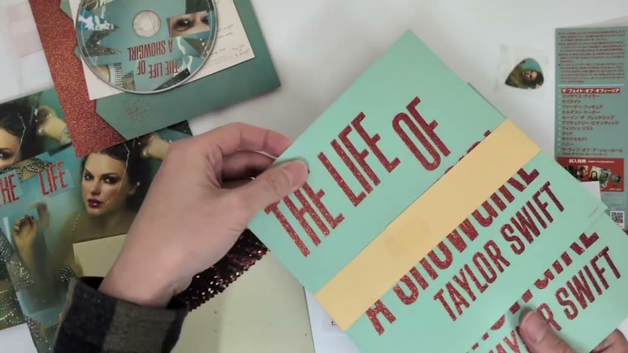 [Unboxing] Taylor Swift: The Life of a Showgirl (Japan Deluxe Edition) [Limited Edition] [mini LP]