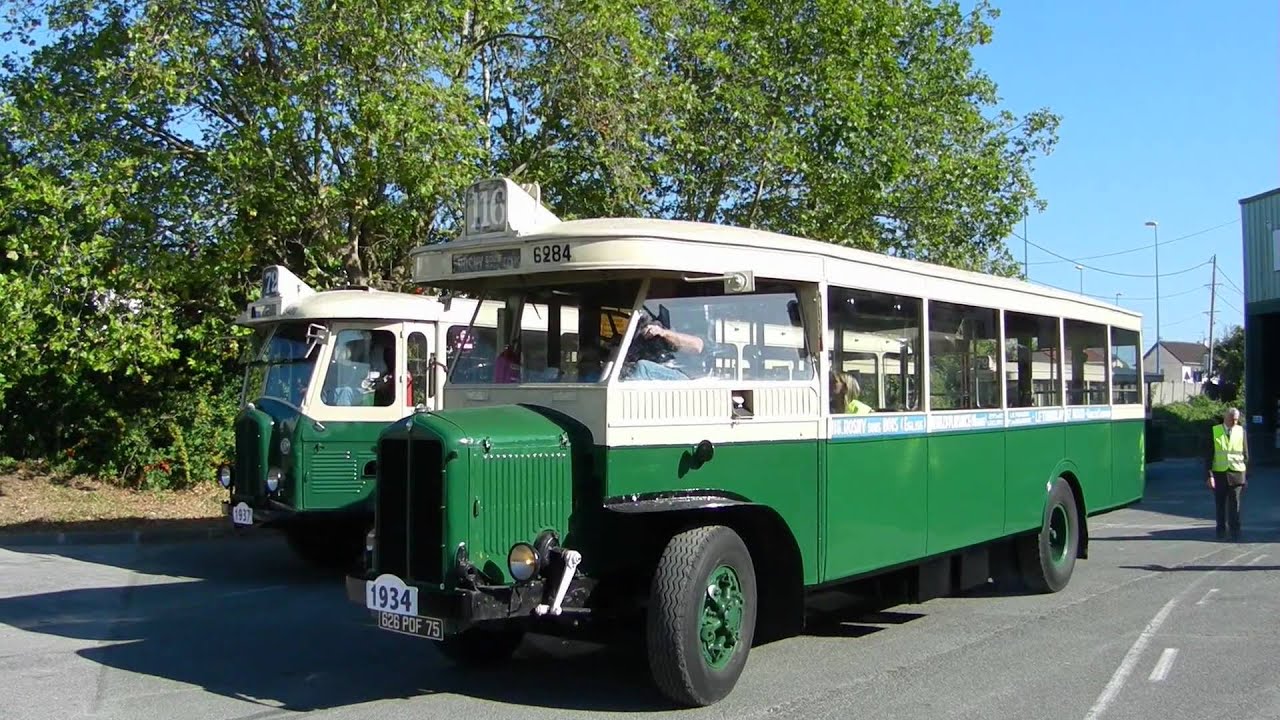 Défilé de bus anciens Chelles (Amtuir)