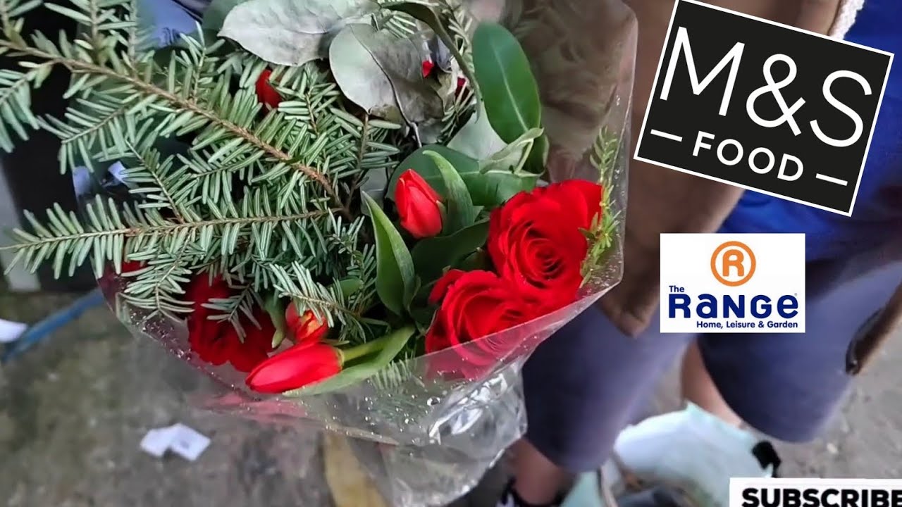 Dumpster Diving M&S! Free Food Haul! All in date!!