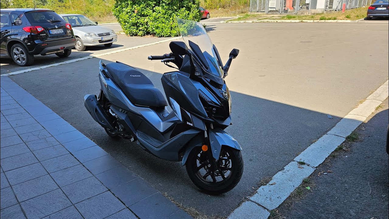 SYM | CRUiSYM α 300 