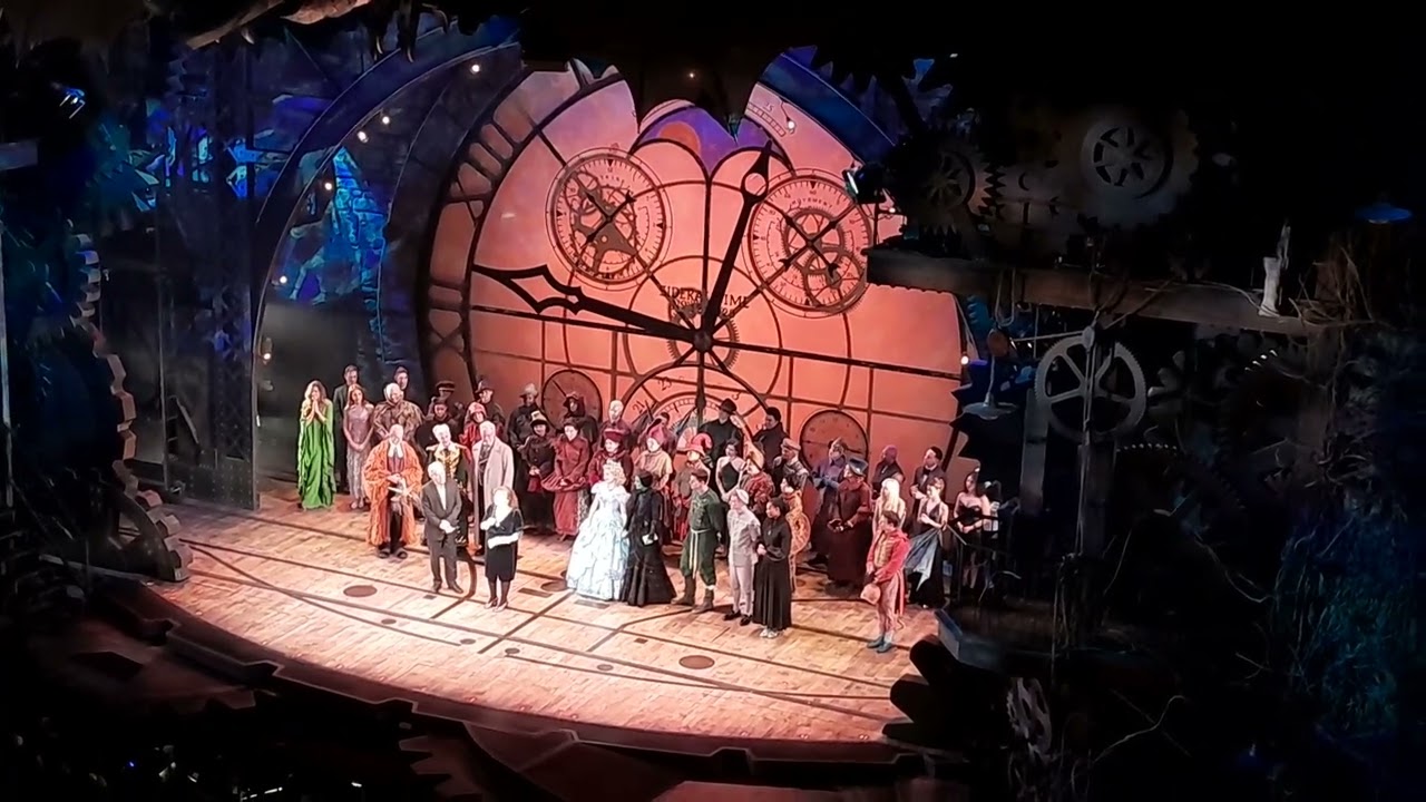 Wicked the Musical 20th Anniversary Curtain Call + Curtain Speech by Stephen Schwartz.