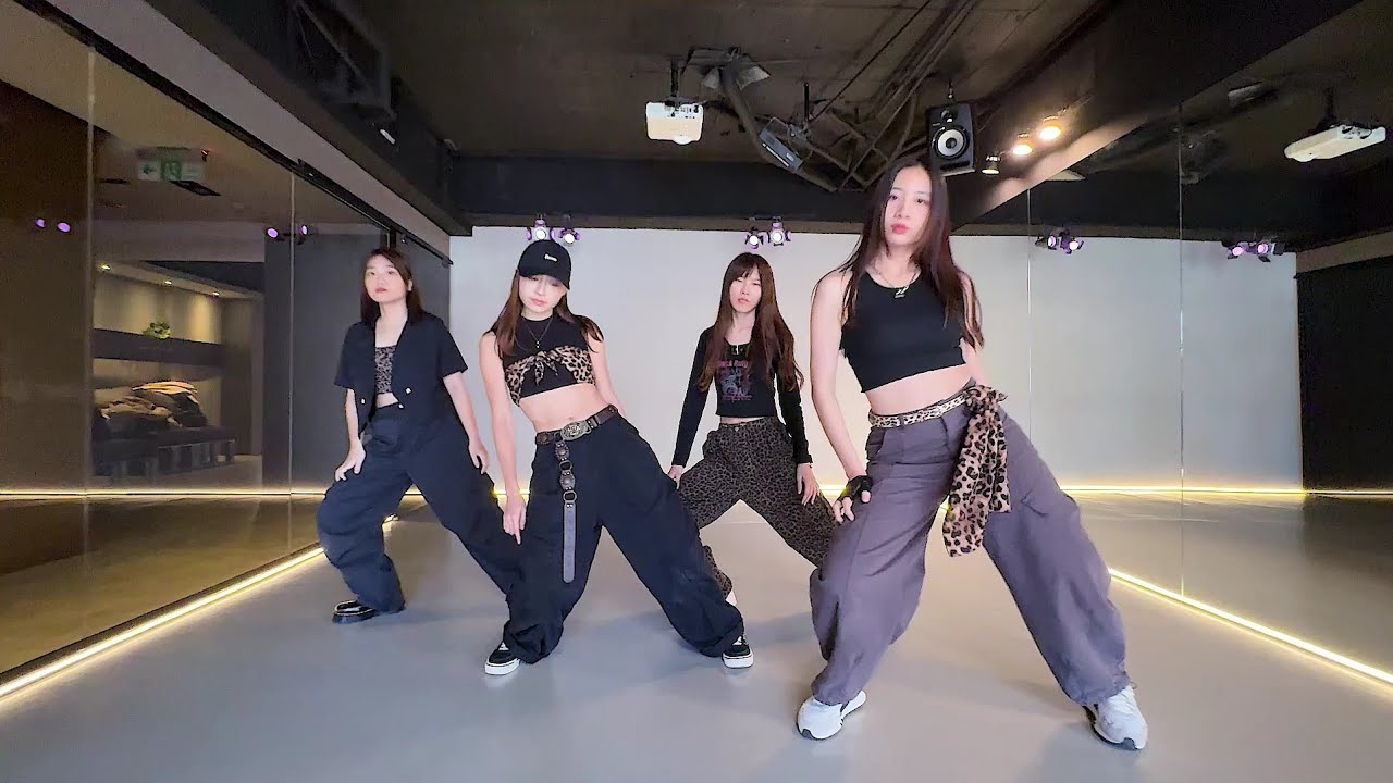 aespa - Dirty work dance cover from Taiwan