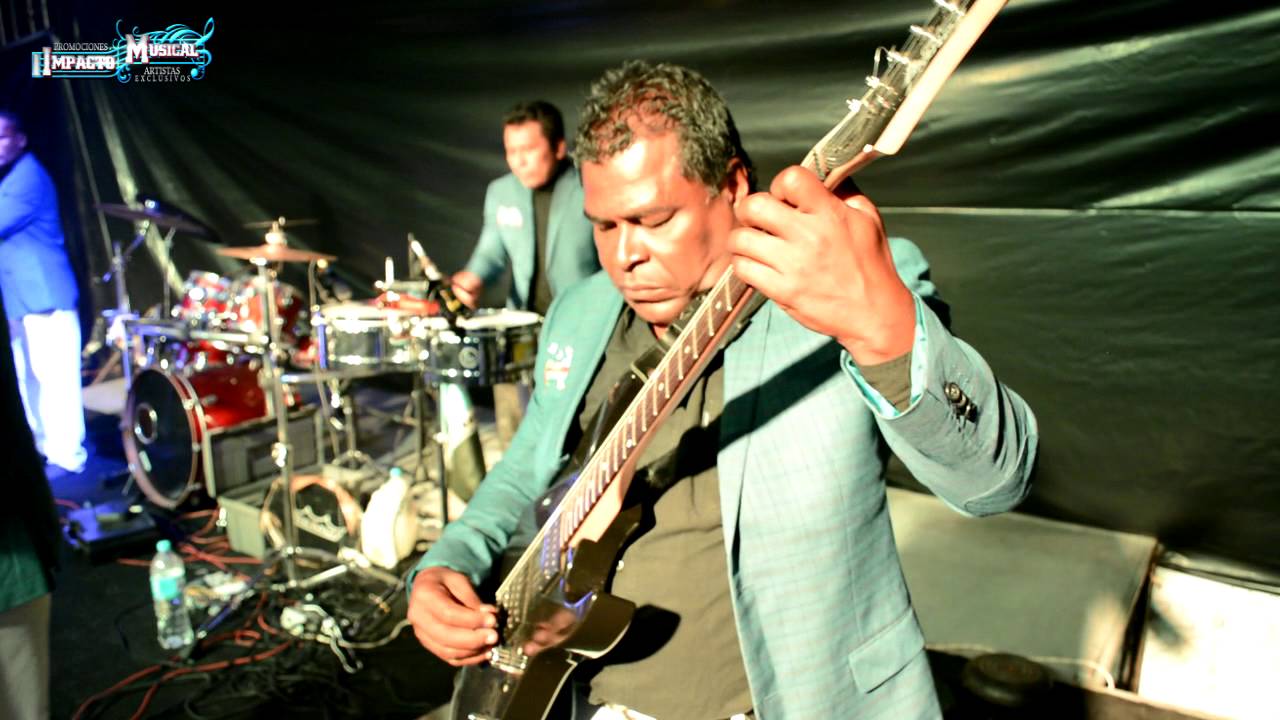 Los Cumbieros Del Sur ((►IIYaNoLloresPorElla♫)) EN PETAQUILLAS