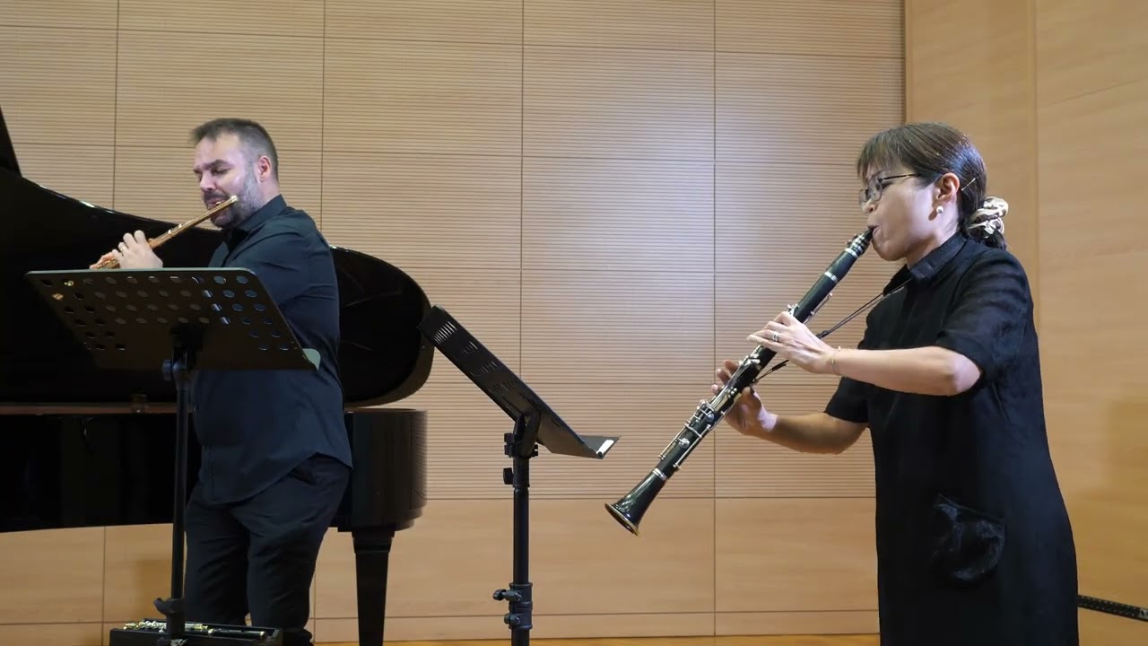 Jacques Ibert - Deux Interludes - DARUMA Trio