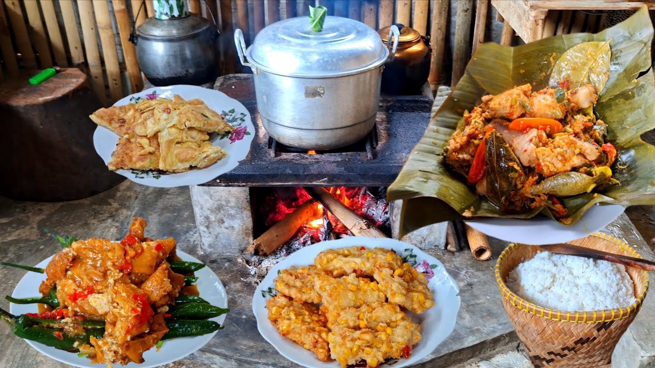 SENIKMAT INI BOTRAM BARENG KELUARGA BIKIN BOROS NASI‼️PEPES AYAM,BAKWAN JAGUNG,SAYUR ASE
