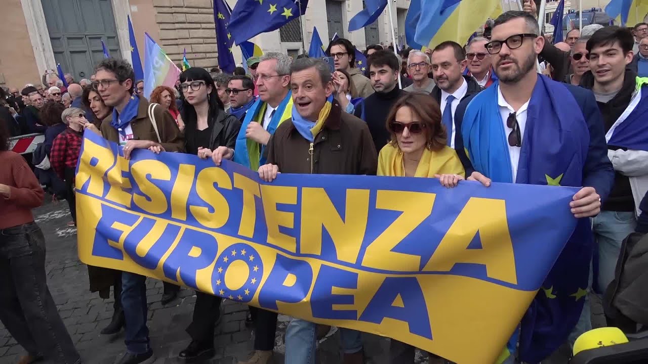 Ue, +Europa e Azione in marcia verso Piazza del Popolo: 