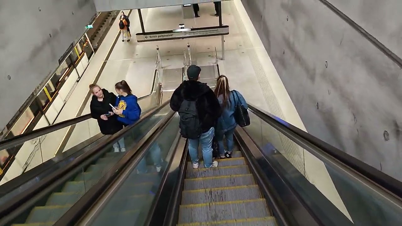Budapešť metro M4/M2, Budapest Kelenfold pályaudvar, Budapest Keleti.