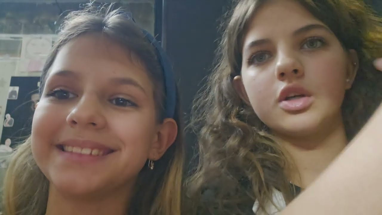 Красимся маминой косметикой /We put on our mother's cosmetics