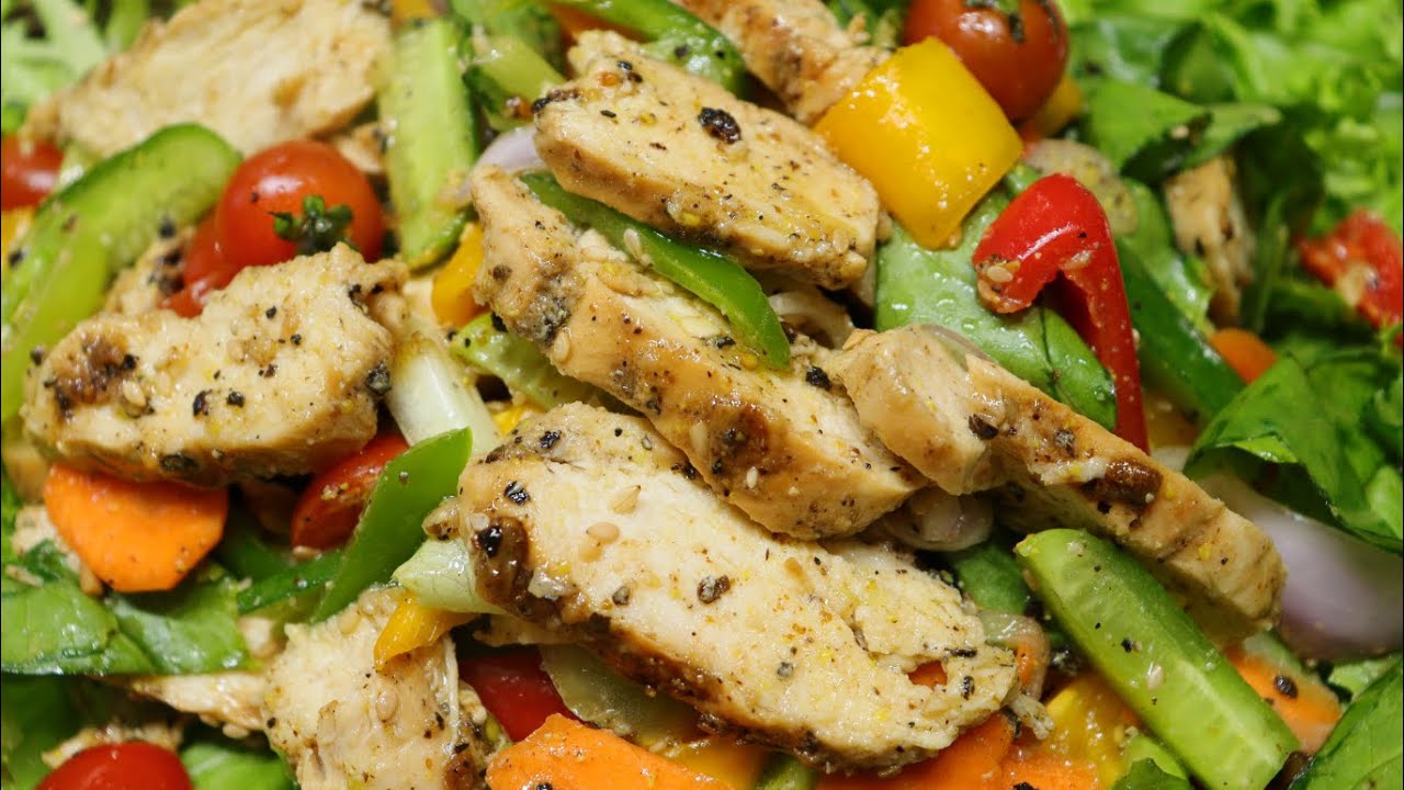 How to make Easy & Tasty Chicken Salad | Grilled Black Pepper Chicken Salad Recipe