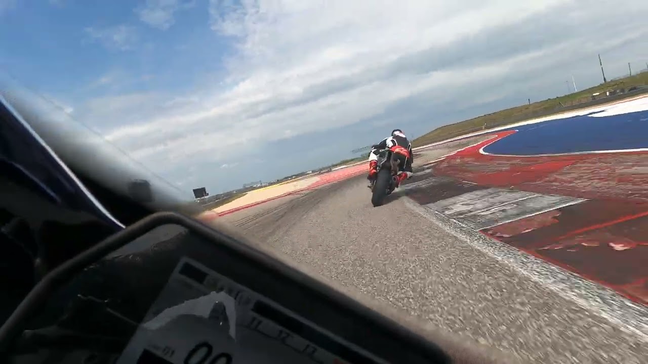 Circuit of the Americas COTA Yamaha R1 Race Bike Ridesmart Video 3
