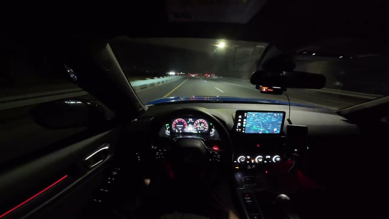 FL5 Civic Type R night drive