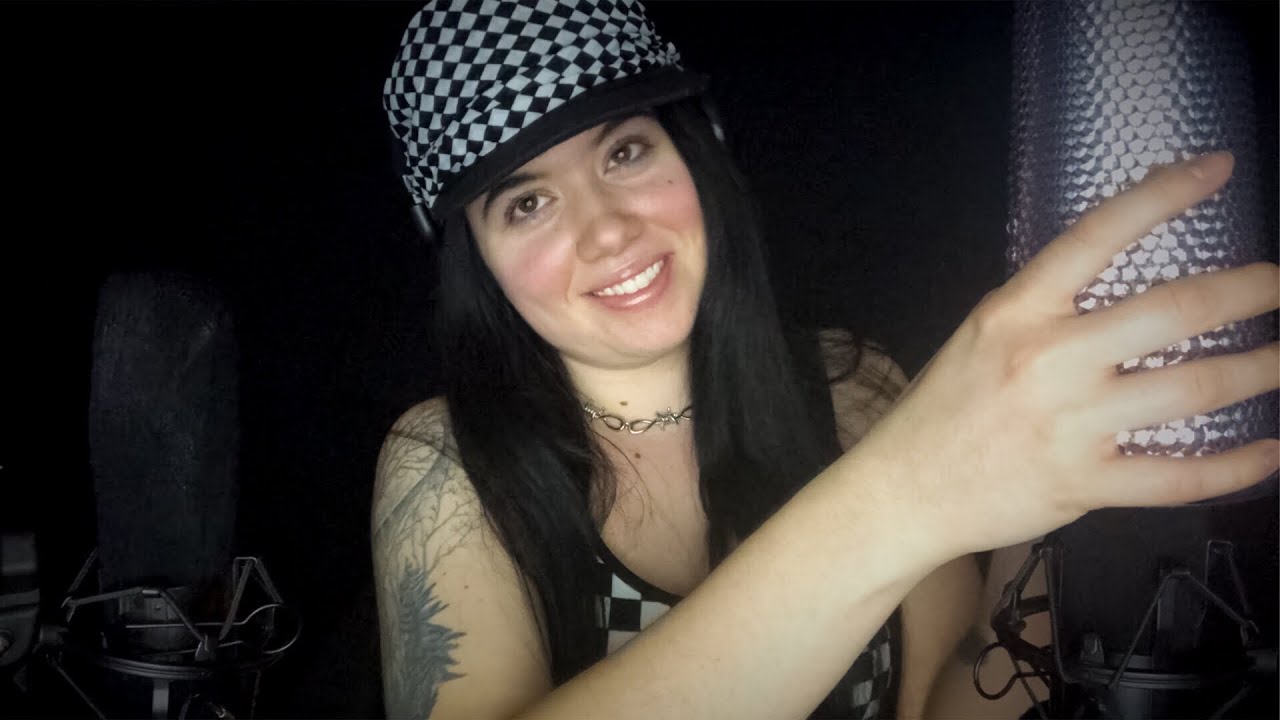 ASMR Sounds with Starbucks~Tapping on some of my Starbucks cups